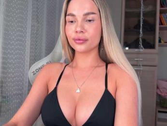 Baby_face webcam bongacams model stream image