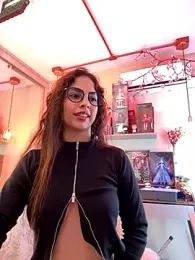 Zoe_Bae webcam model stream image