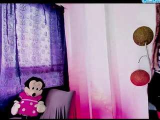 blooond webcam camsoda model stream image