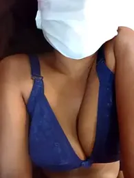 MickMicky webcam model stream image