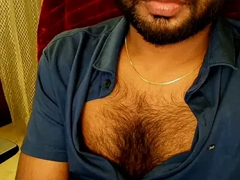 RuvoxXneXo webcam model stream image