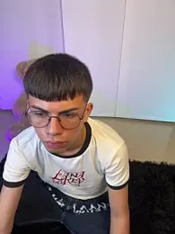 Asher_Young webcam model stream image