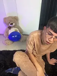 Asher_Young webcam model stream image