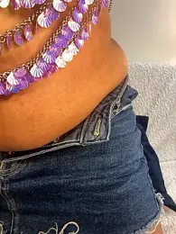 DevineDevilQueen webcam model stream image