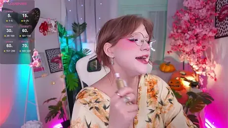 Crazy_Wine webcam model stream image