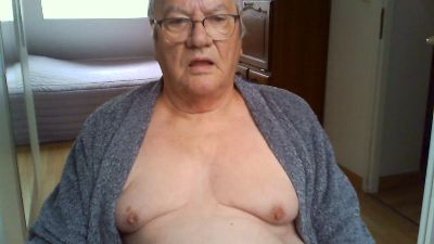 Contact27110 webcam model stream image