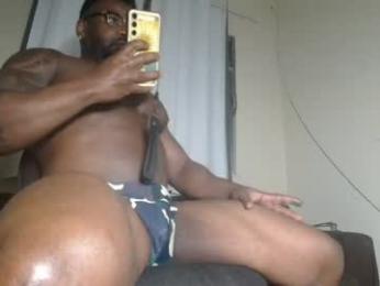 mrbrown_strong webcam model stream image