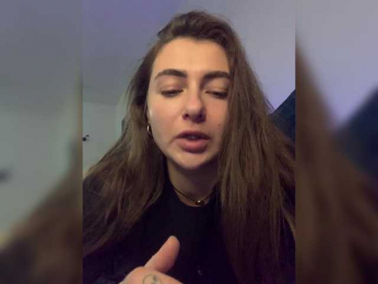 WILDGIRL webcam model stream image