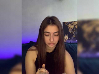 WILDGIRL webcam model stream image