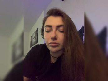 WILDGIRL webcam model stream image