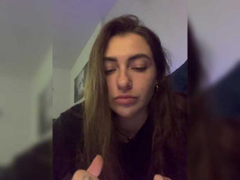 WILDGIRL webcam model stream image