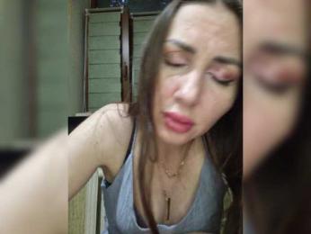 WOWLADY webcam model stream image