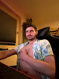 Shaiiboy webcam stripchat model stream image