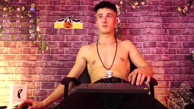 SirReed webcam model stream image