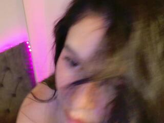 Kendal Baby webcam model stream image