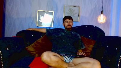 NoahSantoss webcam model stream image