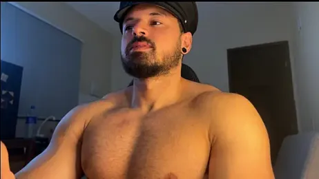 Lucasfit24 webcam model stream image