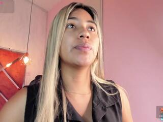 Sori Baker webcam model stream image