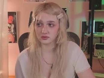 snowflakeskitty webcam model stream image