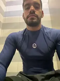 Leon__Hart_ webcam model stream image