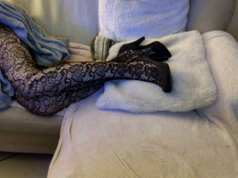 LISA-PARIS webcam model stream image