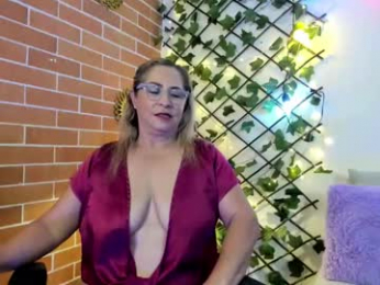 maja_hills webcam model stream image