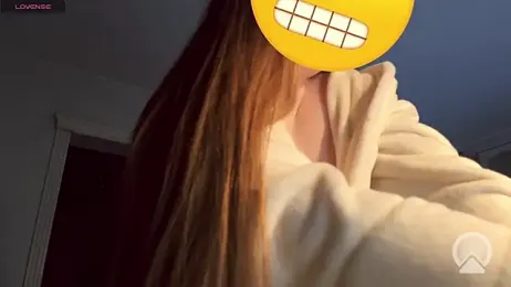 DeniMilkyyyyy webcam model stream image