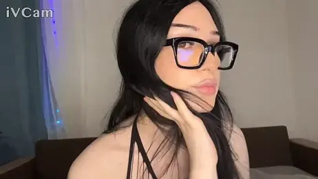 MiaTransDoll webcam model stream image