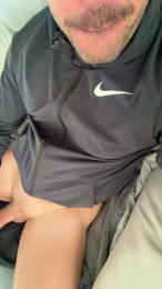 Lucky23xl webcam model stream image