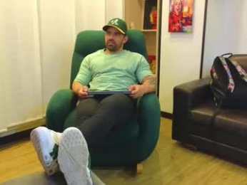 andrewfame webcam model stream image