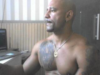 Hebert Gomes webcam model stream image