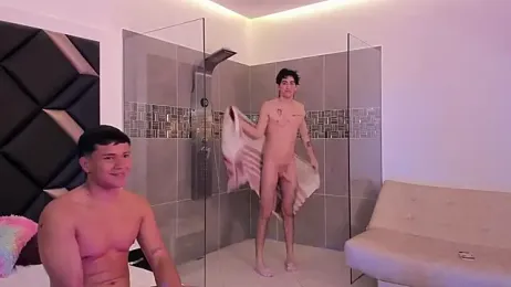 Hot_Threesomee webcam model stream image