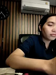 sara_kimoo webcam stripchat model stream image