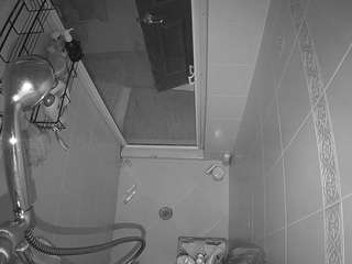 voyeurcam-baileybase-shower webcam model stream image