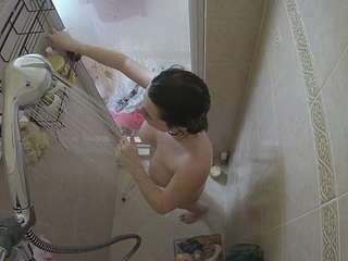 voyeurcam-baileybase-shower webcam model stream image