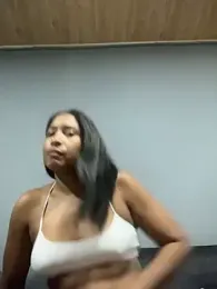 Berry_Bans webcam stripchat model stream image