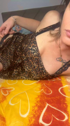 Monnalisa1 webcam model stream image