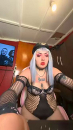 vyki webcam model stream image