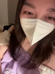 fioralba webcam stripchat model stream image