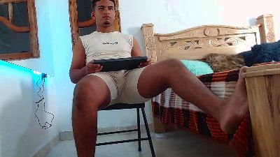 mathews__2 webcam model stream image