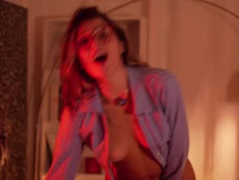 informal_ webcam model stream image