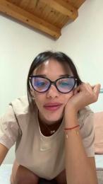 Elisaxx webcam model stream image