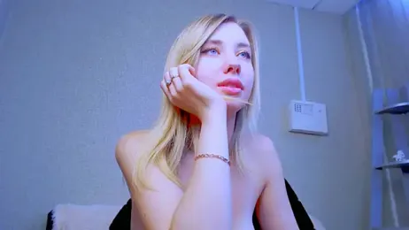 AliceFire_ webcam model stream image