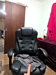 Pussy69Kat webcam model stream image