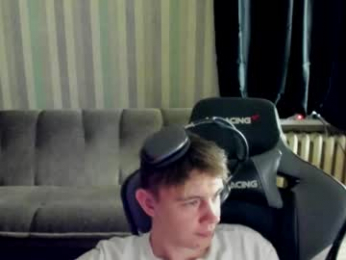 aron_neall webcam model stream image