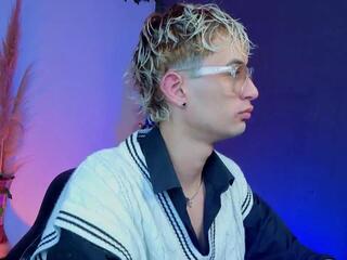 Mattias Dantee webcam model stream image