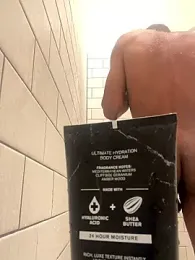 huhgtr webcam model stream image