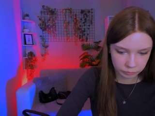 helena-so-shyy webcam model stream image