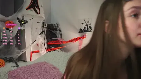 AmiLewis webcam stripchat model stream image