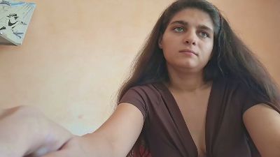 LucilleFeller webcam model stream image